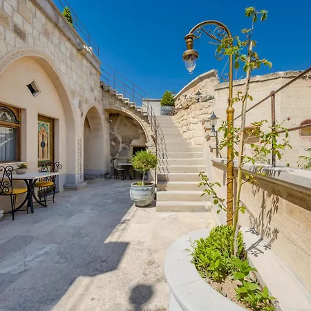 Karis Cave Cappadocia Szálloda Ürgüp