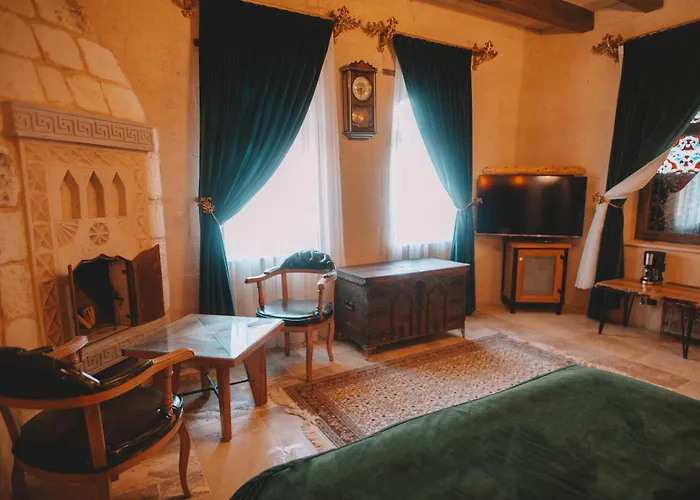 ホテル Karis Cave Cappadocia ウルギュップ